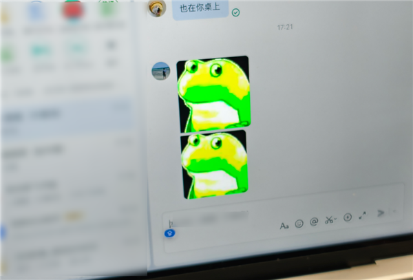 iPhone用户被表情包闪瞎 这事得赖微信