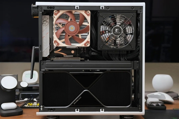 96GB显存要9万元！RTX PRO 6000专业卡首测：只比5090快了区区9％