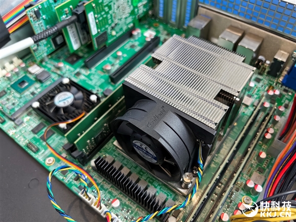 龙芯生态大规模落地郑州航空港!信创、AI双拳出击