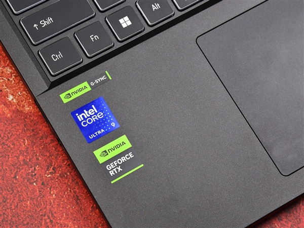 实测给你答案：笔记本RTX 5090、5080、5070Ti谁最坑