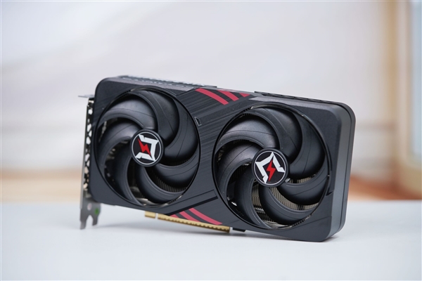 特大双风扇！耕升RTX 5060暴风OC显卡图赏