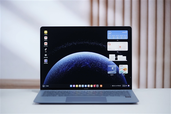 970克极致轻巧！华为MateBook Pro首款鸿蒙PC图赏