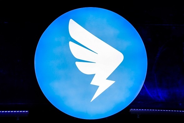 钉钉宣布上架鸿蒙电脑版：针对折叠电脑推出全屏视频会议功能