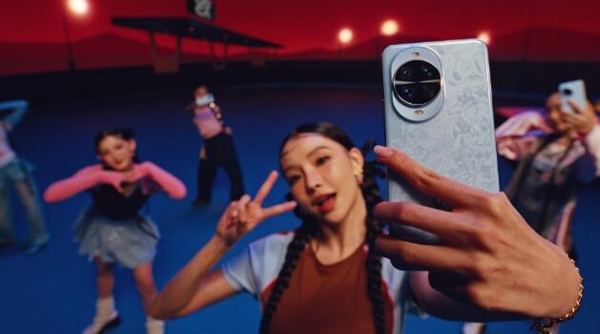 华为nova 14 Pro发布：Mate同款红枫影像加持 3499元起