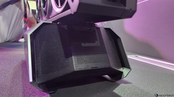 华硕推出雷电5显卡坞ROG XG Station 3：性能达直插主板80%以上！