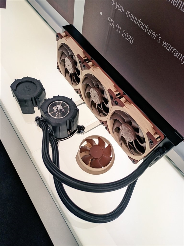 猫头鹰终于做水冷了！却连个水泵都舍不得自研