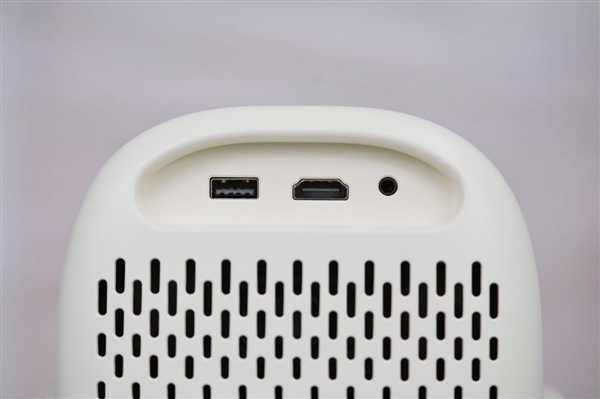 一体化云台精美小巧！哈趣投影Q1 Max图赏