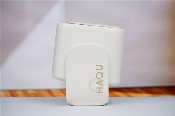 一体化云台精美小巧！哈趣投影Q1 Max图赏