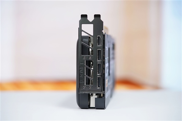 第四代电竞之心！铭瑄RTX 5070 iCraft OC 12G图赏