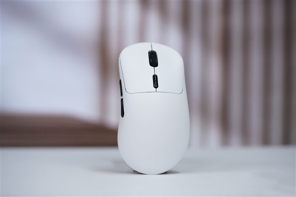 原生级双8K回报率！雷柏VT3二代系列鼠标图赏