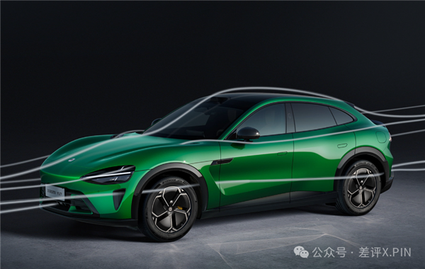 左手YU7 右手玄戒O1 小米15周年太狠了