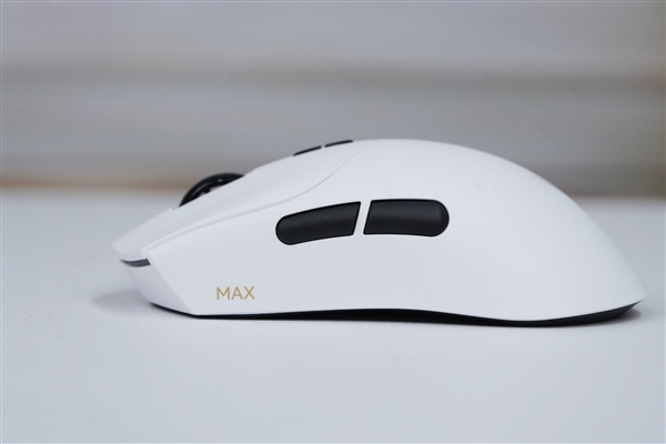 全球首搭NORDIC 54芯片！雷柏VT7二代系列鼠标图赏