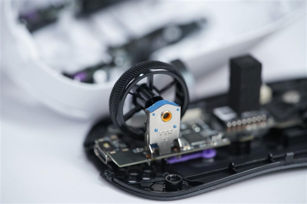 原生级双8K回报率！雷柏VT3二代系列鼠标图赏