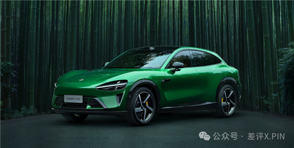 左手YU7 右手玄戒O1 小米15周年太狠了