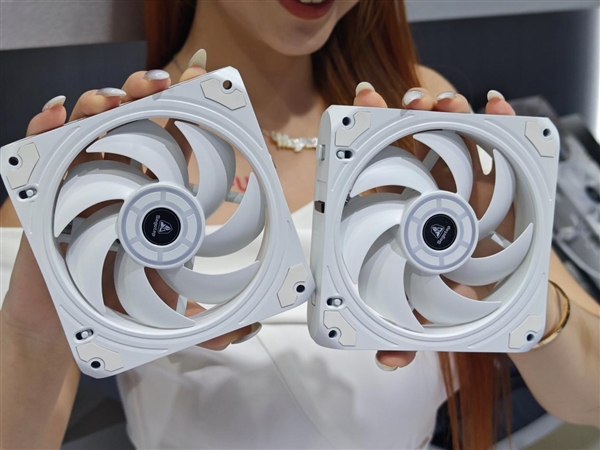 2025台北电脑展鑫谷看点回顾：这些产品实在太顶了！