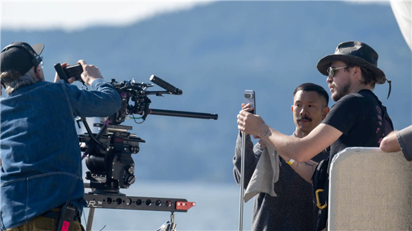 全球首发谷歌自研Soc！谷歌Pixel 10真机首曝