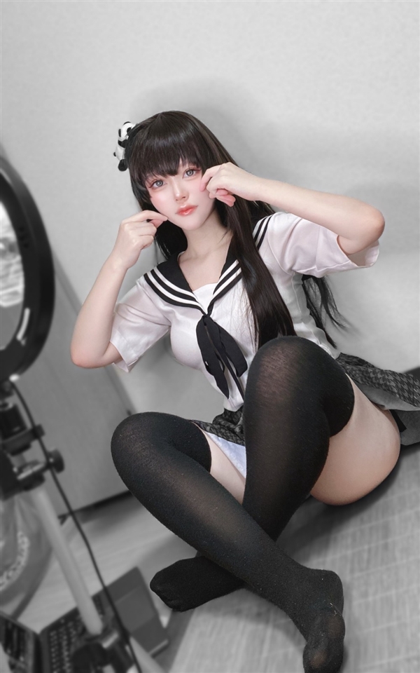 《生化危机4》艾达王COS美图：身材太还原