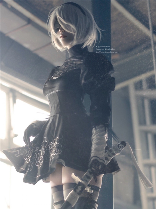 《生化危机4》艾达王COS美图：身材太还原