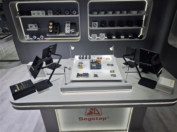 唯一钛金标准！鑫谷3200W电源首秀：多达8个12V-2x6 16针接口