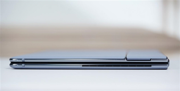 华为首款鸿蒙折叠屏电脑！MateBook Fold非凡大师图赏