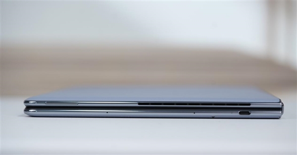 华为首款鸿蒙折叠屏电脑！MateBook Fold非凡大师图赏