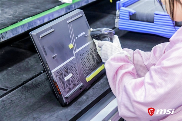 微星笔记本昆山工厂行：27.2万平米最大！自动化程度令人惊叹