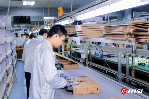 微星笔记本昆山工厂行：27.2万平米最大！自动化程度令人惊叹