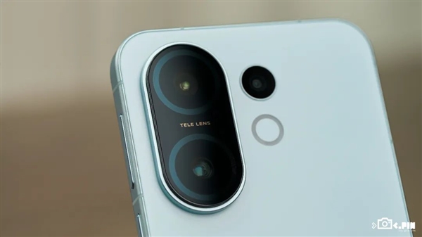 续航拍照全拉满就算了 还搞胶片氛围感 vivo太懂年轻人了