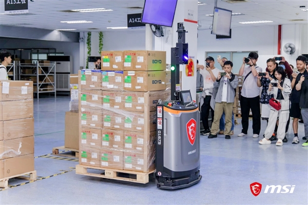 微星笔记本昆山工厂行：27.2万平米最大！自动化程度令人惊叹