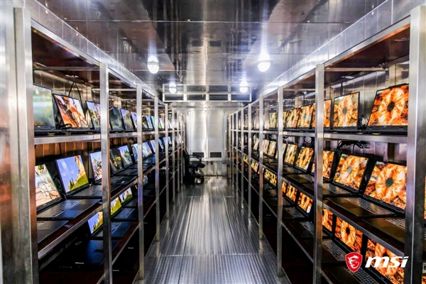 微星笔记本昆山工厂行：27.2万平米最大！自动化程度令人惊叹