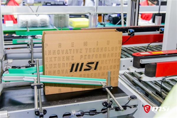 微星笔记本昆山工厂行：27.2万平米最大！自动化程度令人惊叹