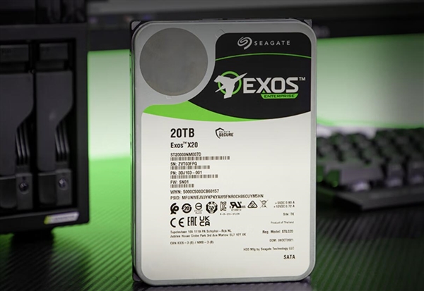 日常存数据 监控盘和企业盘你选谁