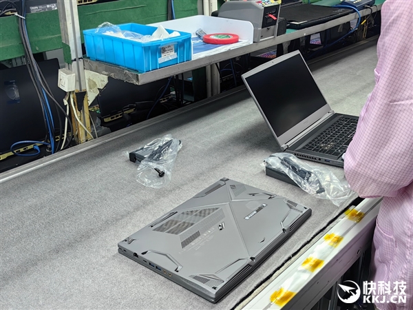 微星笔记本昆山工厂行：27.2万平米最大！自动化程度令人惊叹