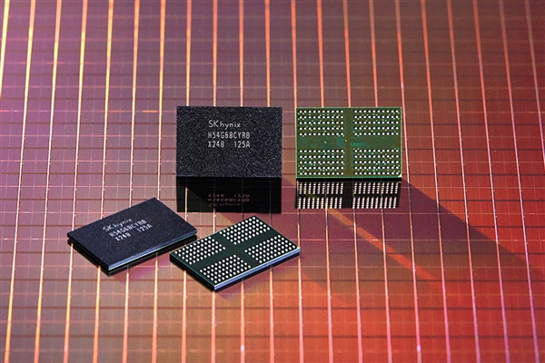 Q1 DRAM产业营收骤降5.5%：三星暴跌超19%让出第一宝座！