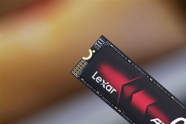 Gen5终极利器！雷克沙ARES PRO Gen5 SSD 4TB图赏