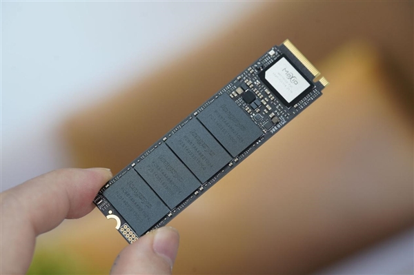 Gen5终极利器！雷克沙ARES PRO Gen5 SSD 4TB图赏