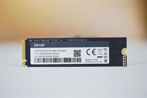 Gen5终极利器！雷克沙ARES PRO Gen5 SSD 4TB图赏