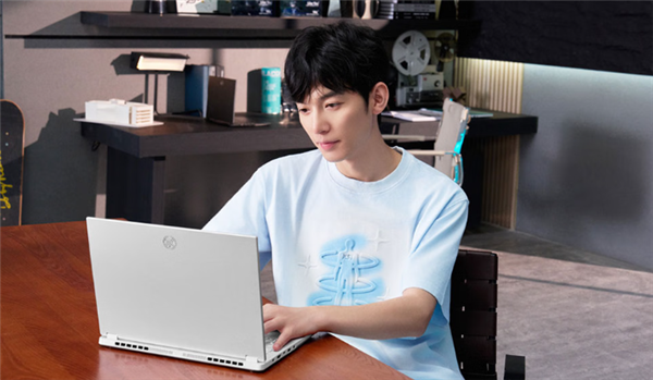 618入手RTX 5060高性能轻薄本！华硕天选Air 2025三箭齐发 到手低至7099元