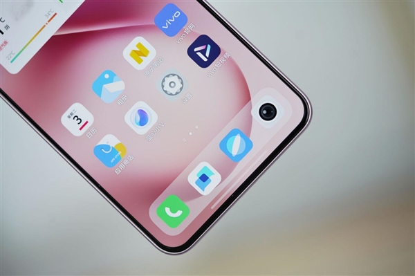 手感绝佳纯直屏！vivo S30桃桃粉图赏