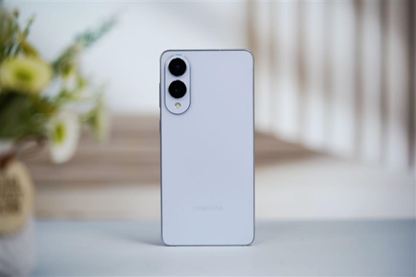 5.8mm超薄旗舰！三星Galaxy S25 Edge图赏