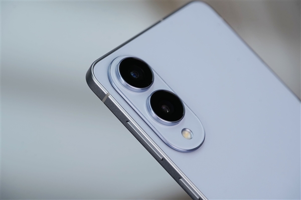 5.8mm超薄旗舰！三星Galaxy S25 Edge图赏