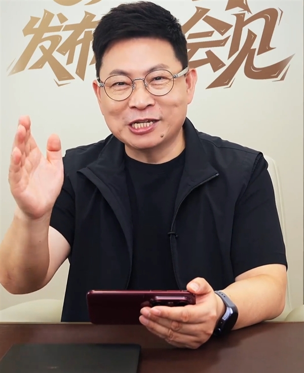 首发国产一英寸！余承东晒华为Pura 80真机拍摄视频 强得飞起