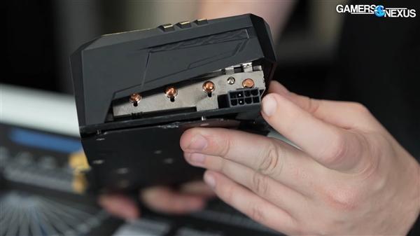 疯狂改造！显卡华丽变身PC整机：竟真的跑起来了