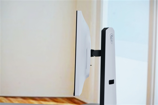 Mini LED屏/320Hz刷新率！微星MPG 274URDFW E16M显示器图赏