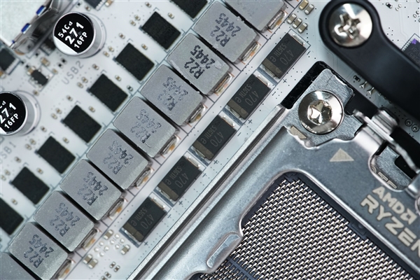 ITX小巧强悍！微星MPG B850I EDGE TI WIFI图赏