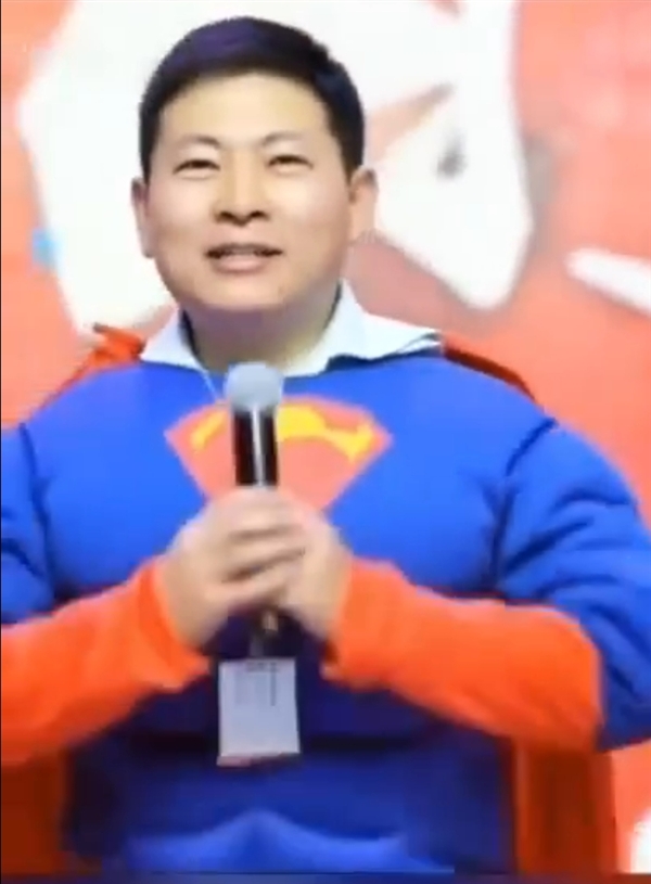 吹过的牛都实现了！余承东发朋友圈纪念入职华为32年：攻无不克 巅峰之上 再上巅峰