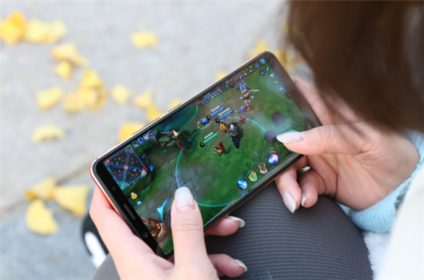 腾讯副总裁回应王者荣耀人机水平：目前可秒杀比赛级玩家