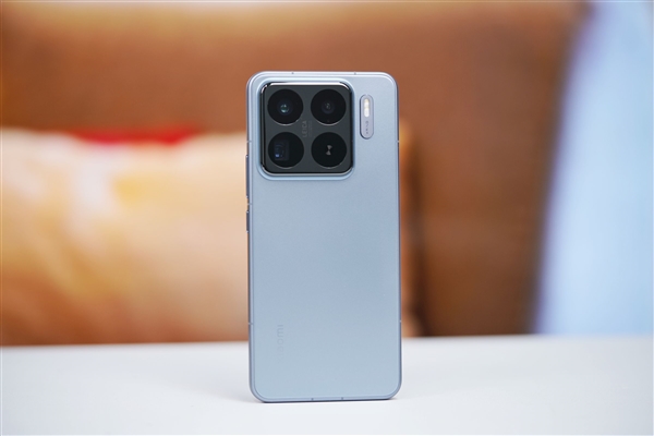 iPhone一季度全球减产40%：小米即将反超苹果