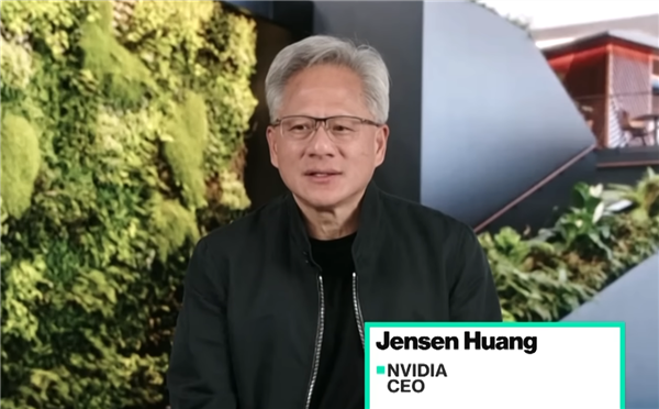 客户自研AI芯 黄仁勋丝毫不慌！NVIDIA进步很快、他们大多都会放弃