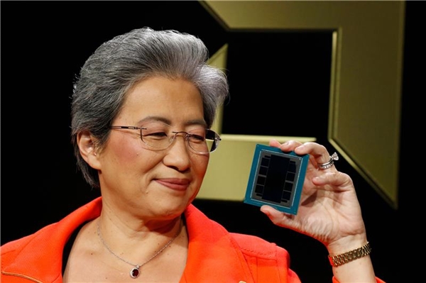 AMD MI350系列AI服务器真机展示：八卡2.3TB内存、每秒16亿亿次算力